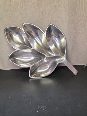 Large Paradigm India Large Leave Platter Bowl Fall Decor Plate Pewter Steel 17”